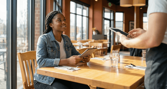 Eating Out Gluten-Free and Without Fear: How to Dine Out With Confidence in the US - CalmGF